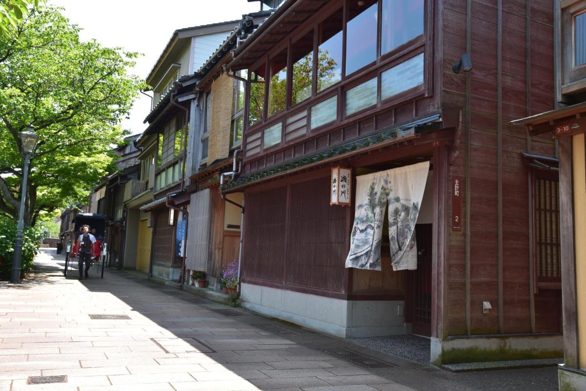 浅の川 一棟貸し金沢町家
