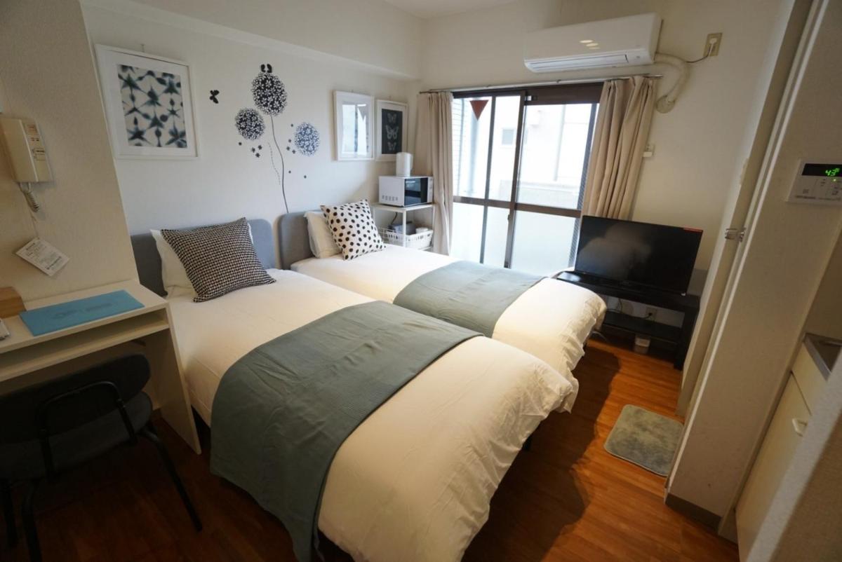 Apartment House Floor Assemble 403