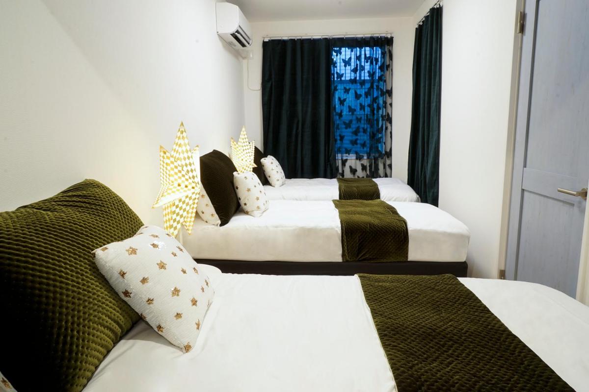 Blue Empire Hotel