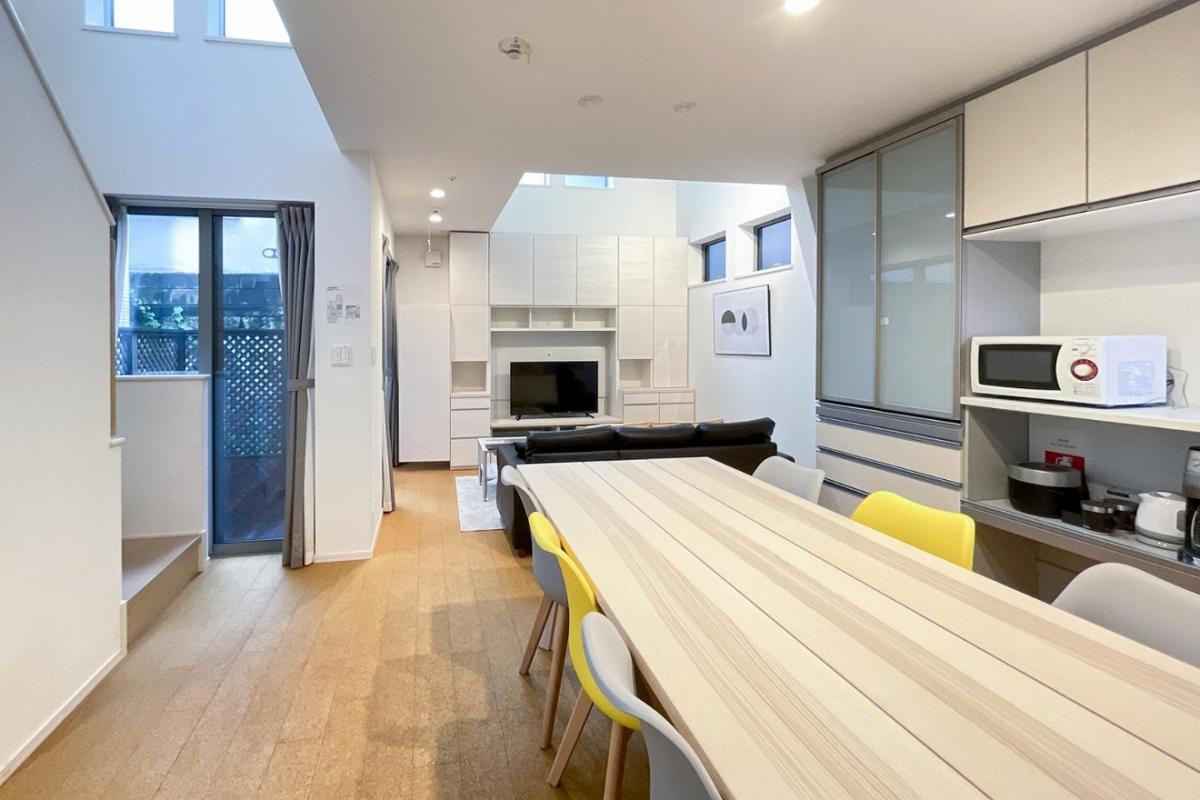 Ebisu House