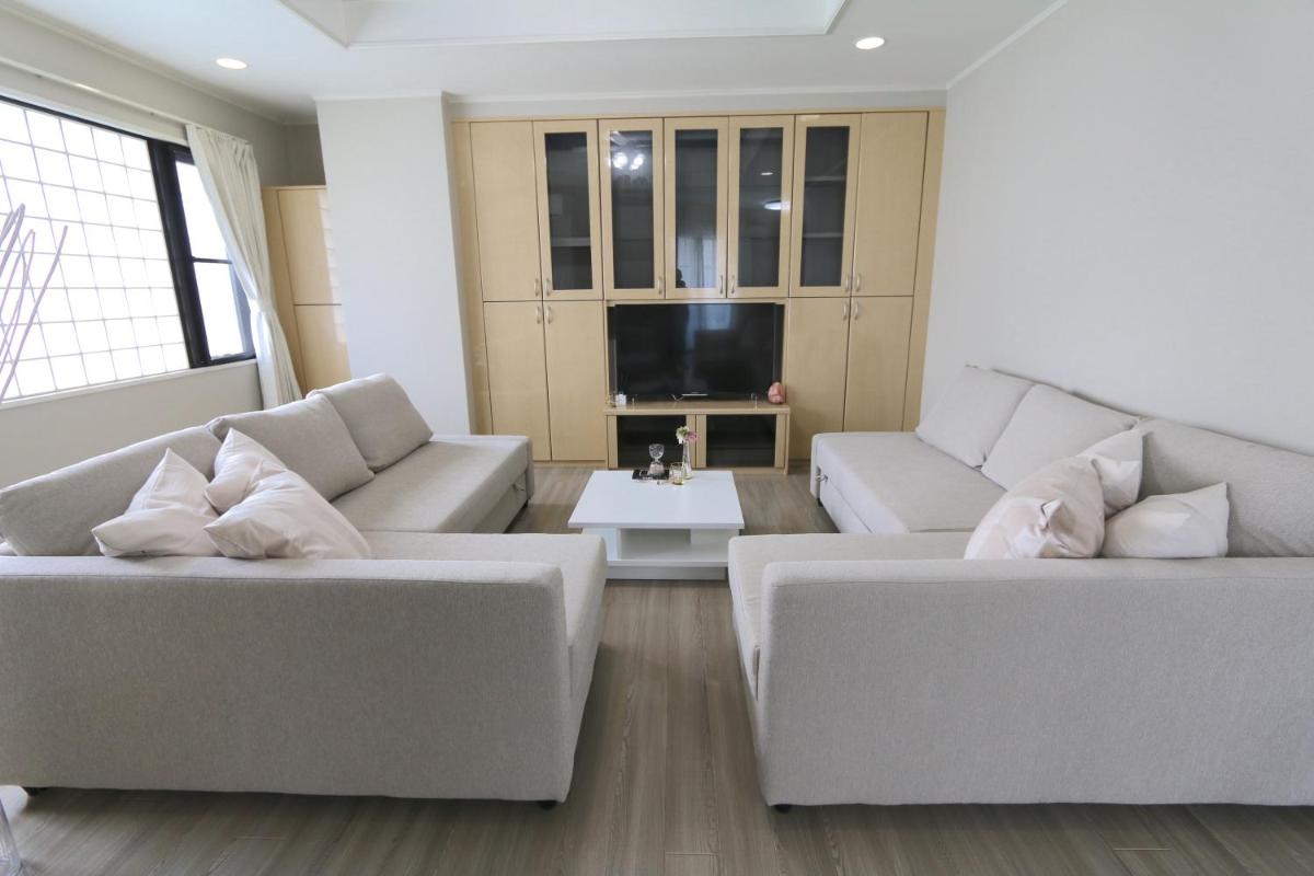 ELLE Namba Villa