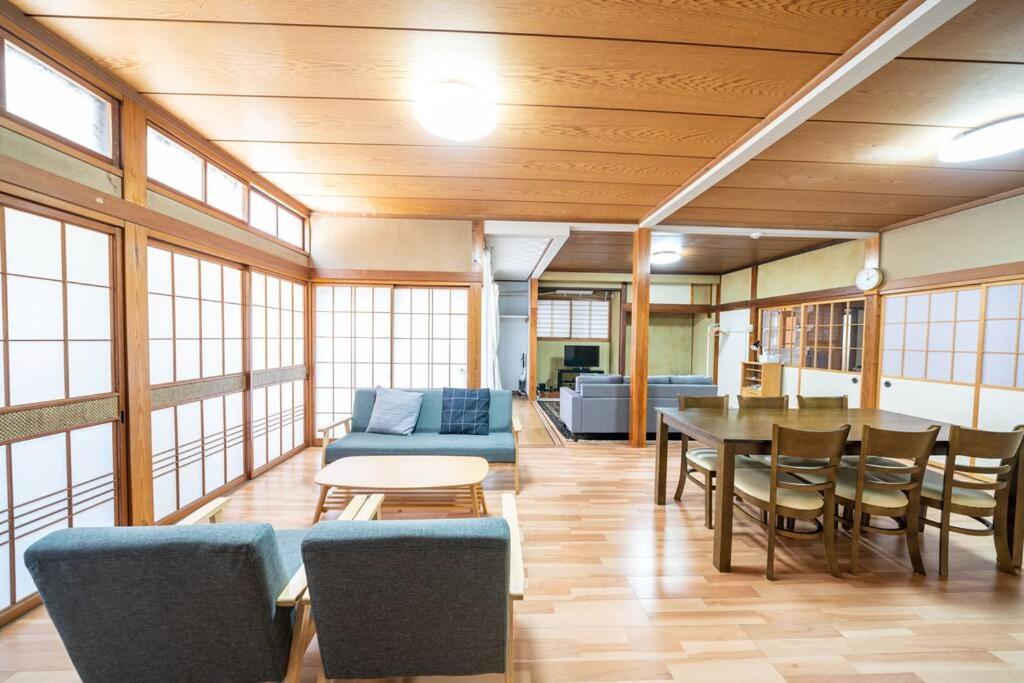 えのきや小泊 Enokiya Kodomari