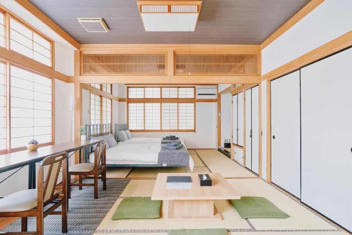Japanese Tradition Hotel Evergreen