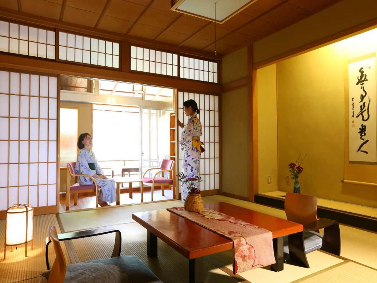 上山田ホテル