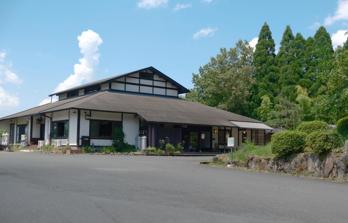 かや山の家
