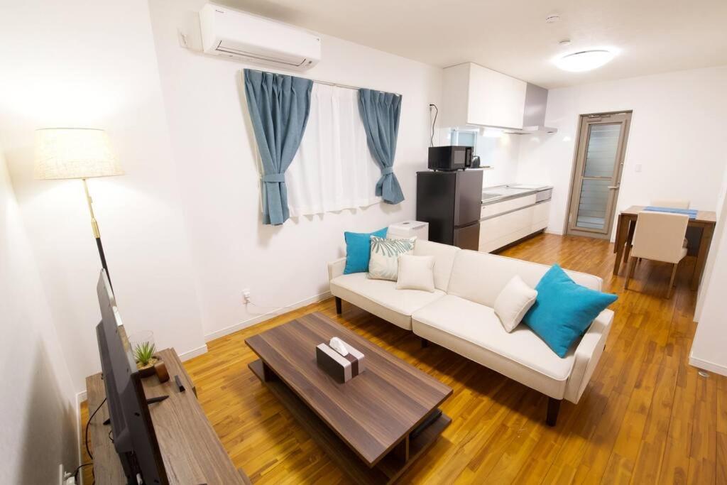 Lana Condo Naha