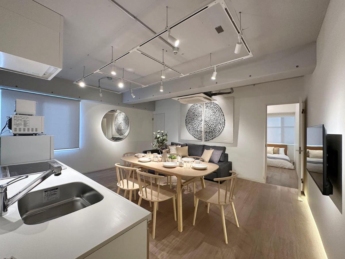 bHOTEL Art Bldg - Modern 2BR City Center for 8ppl