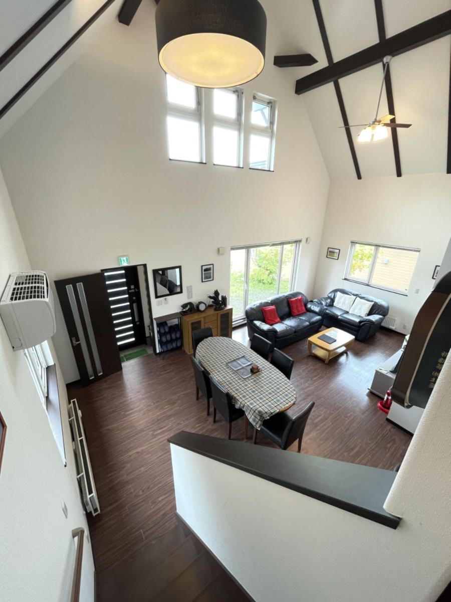 Momiji Jadey