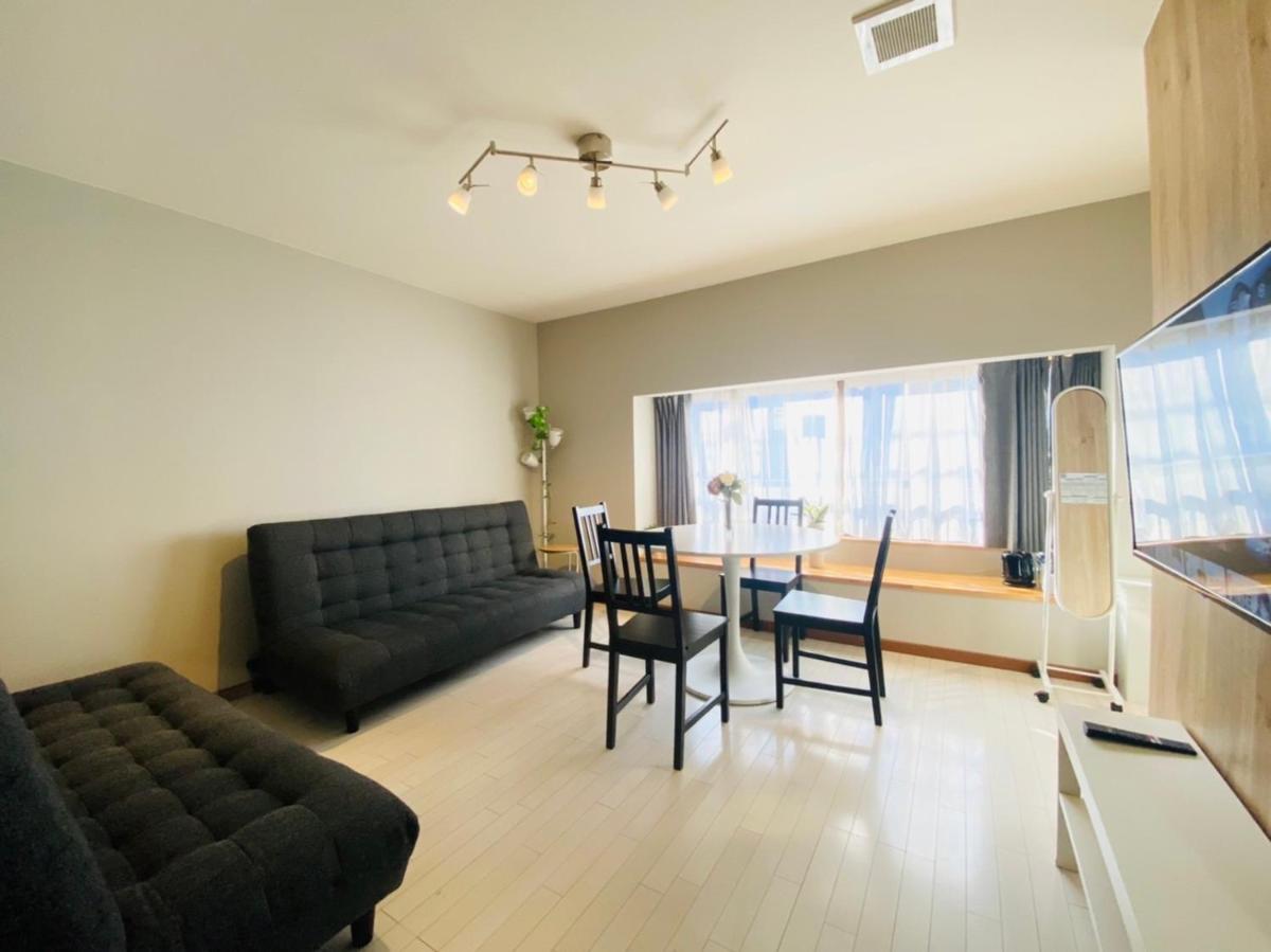 Namba Tsutenkaku High Class Villa