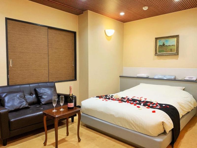 Hotel NewMie (大人専用)