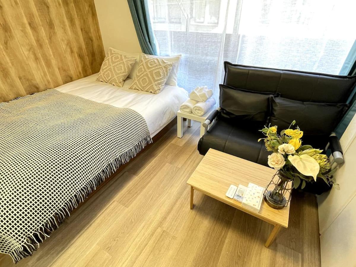 Nishi-Ike Apartment Room 2