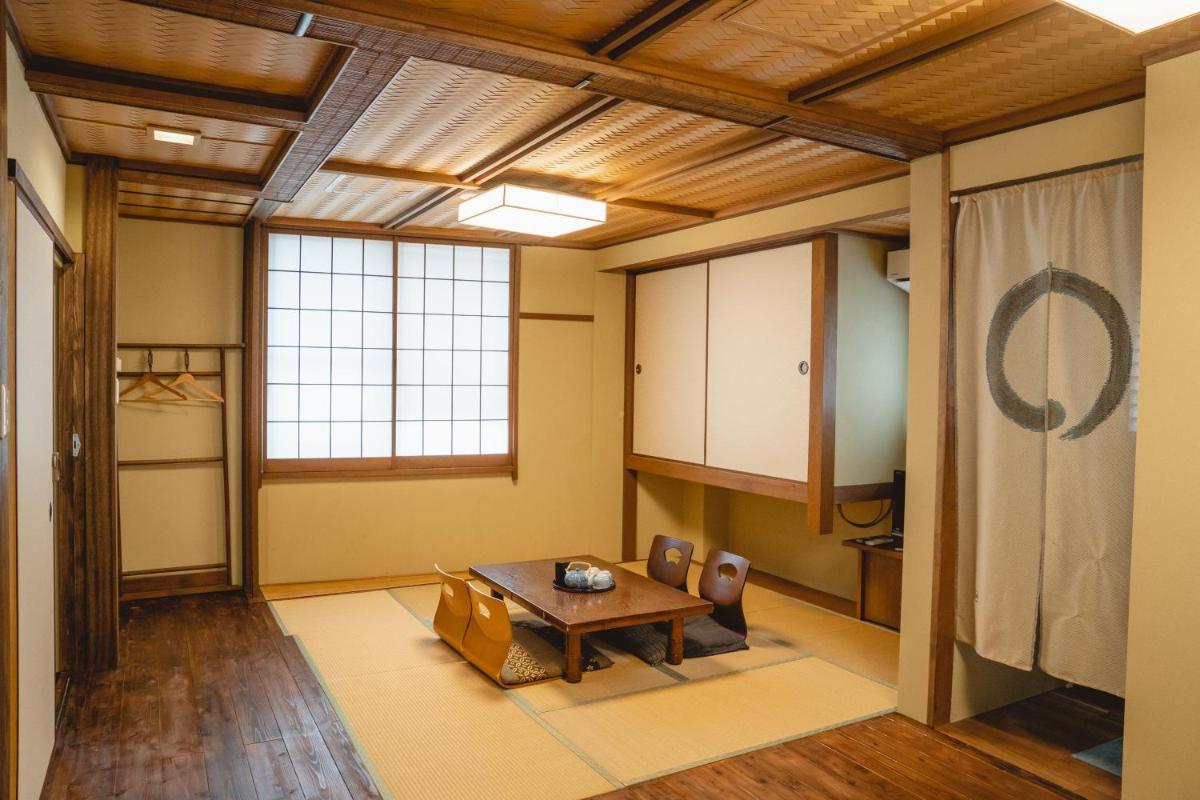 京の宿　三源　二年坂