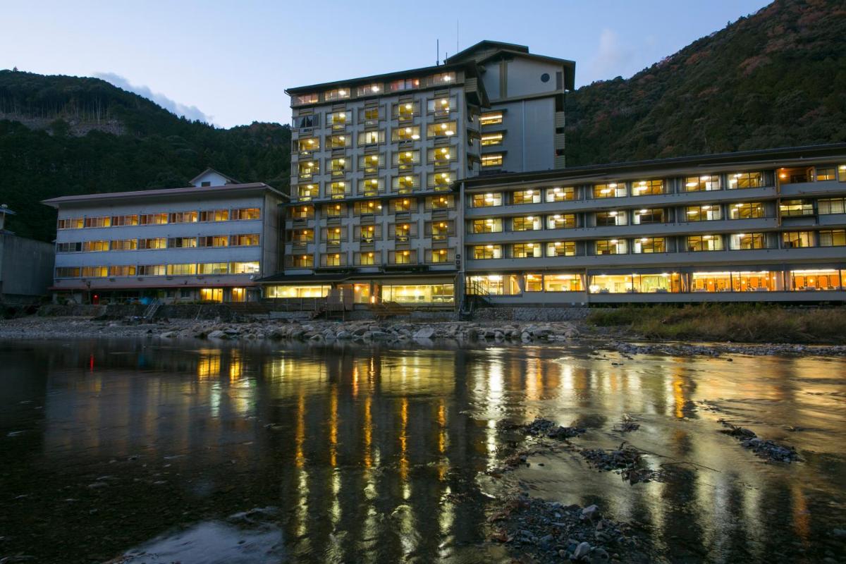 山水館　川湯　みどりや
