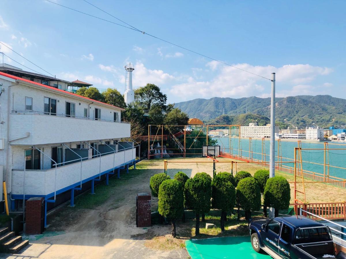 シーサイドホステル Light House