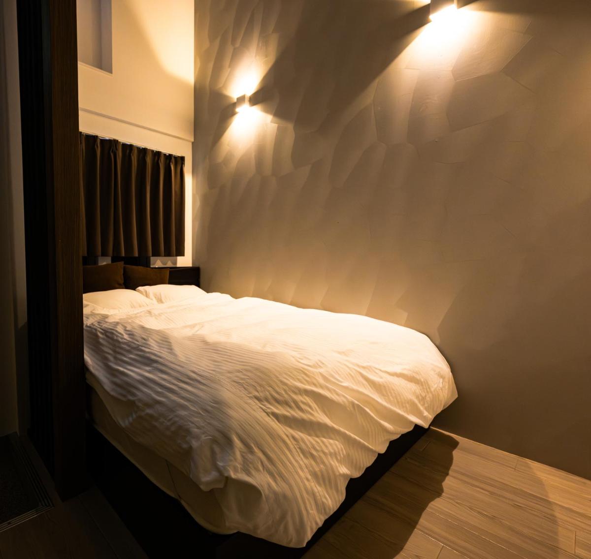 Official TRhouses 15 minutes to Shinsaibashi, Kuromon Market and Namba