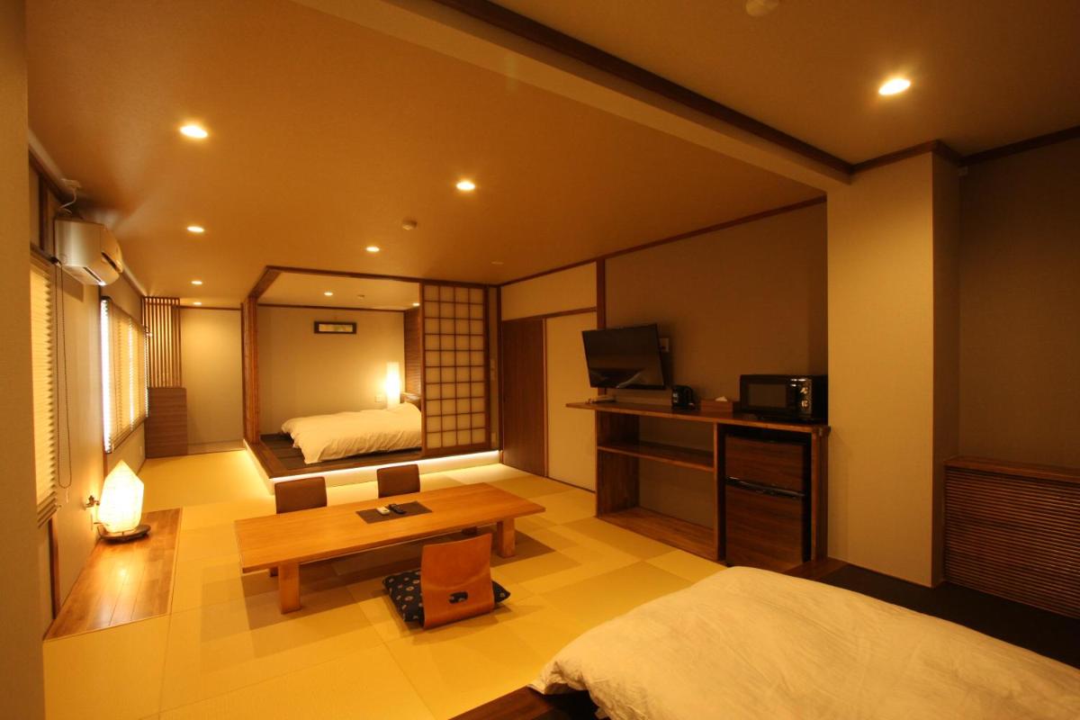 野沢温泉　畔上館